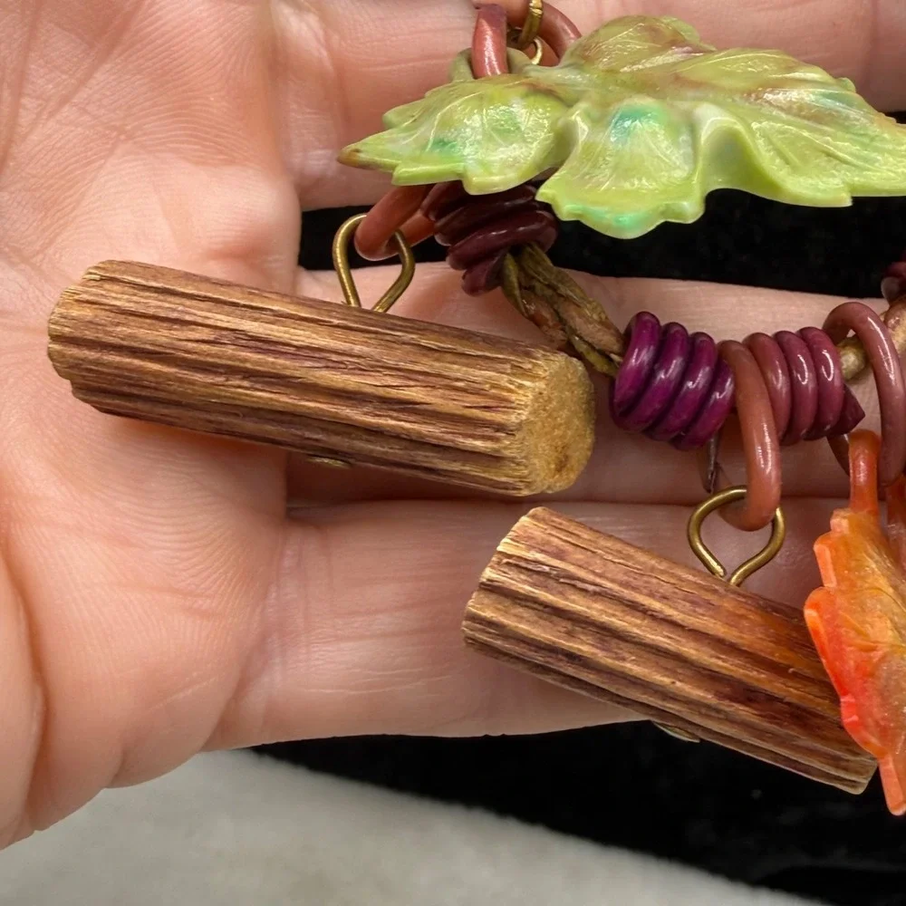 Vintage Hand Crafted Brooch Nature Leaves